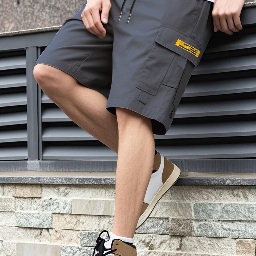 Jonas | Men's Relaxed Cargo Shorts with Multi-Pockets